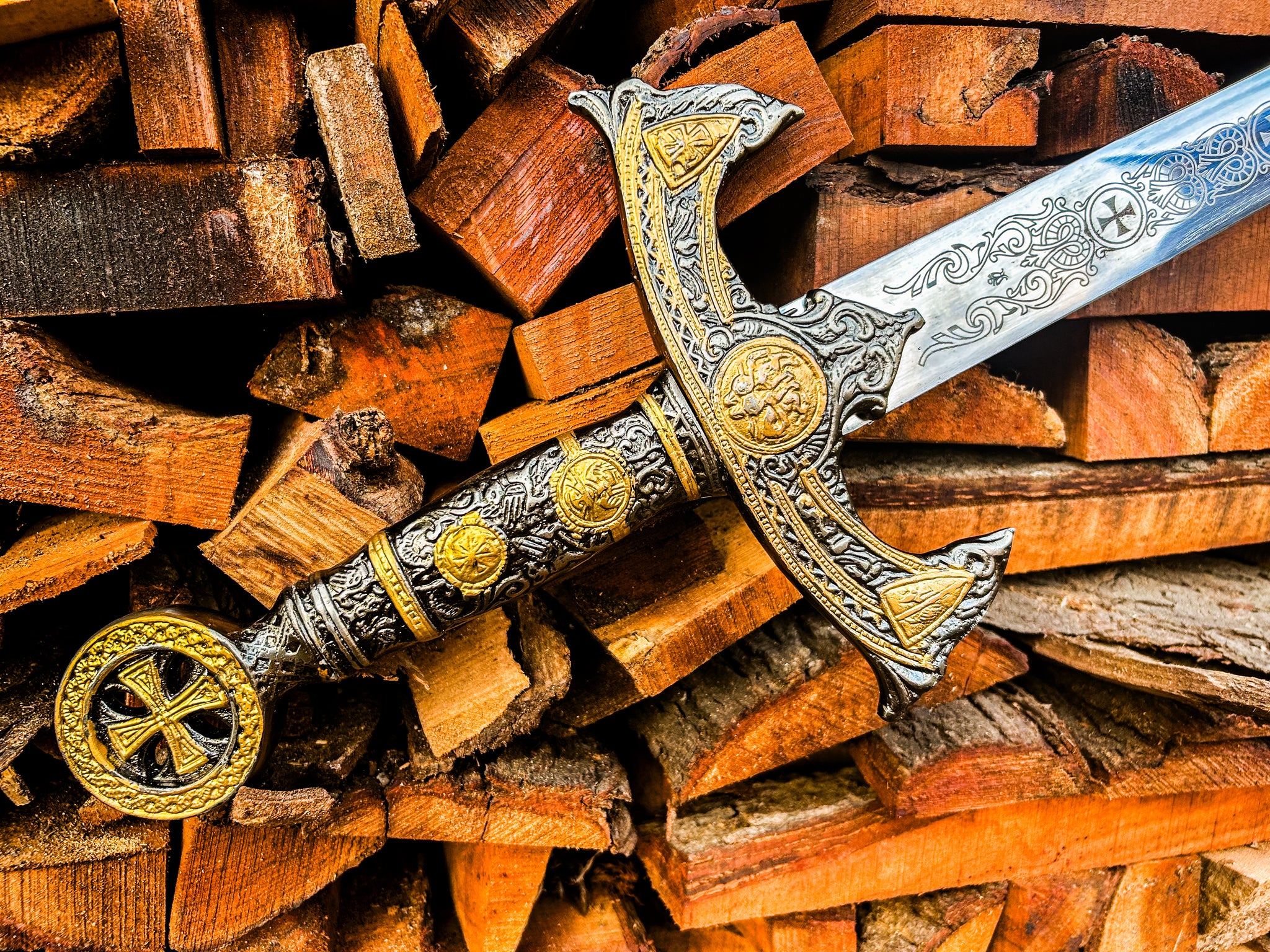 Viking Inspired Longsword with Gold Tone Medieval Design Handle