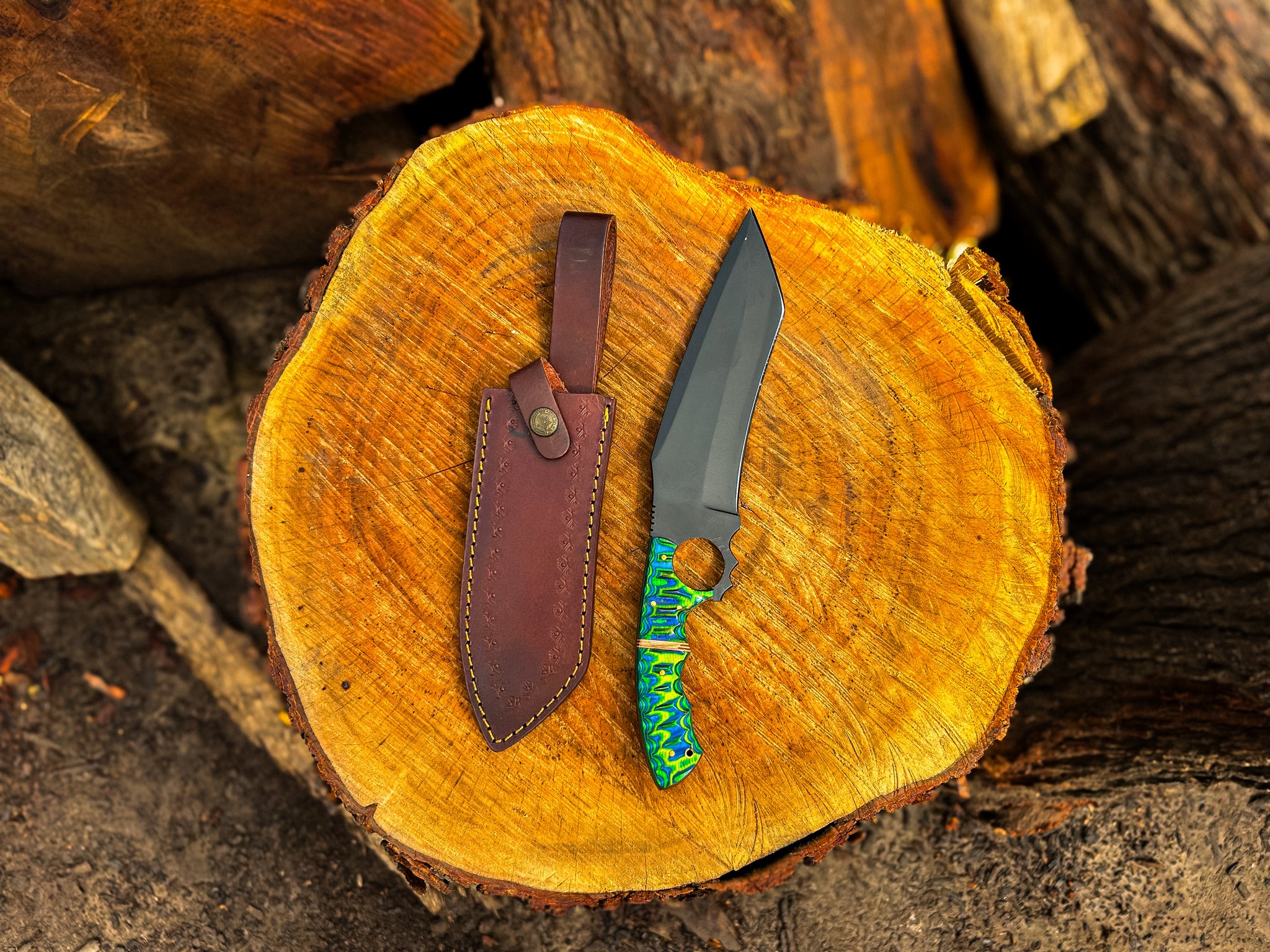 Handmade Green Wood Grip Fixed Blade Hunting Knife with Leather Sheath